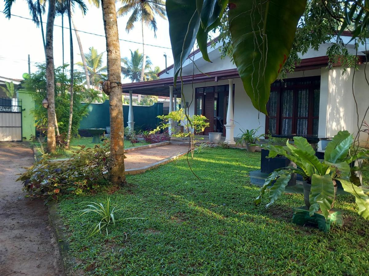 Shenya Villa Bentota Bagian luar foto