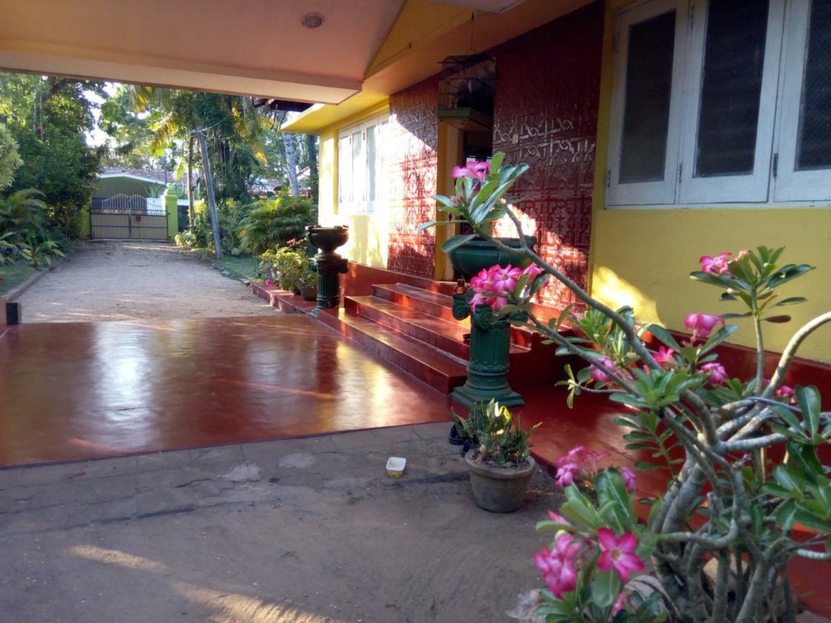 Shenya Villa Bentota Bagian luar foto